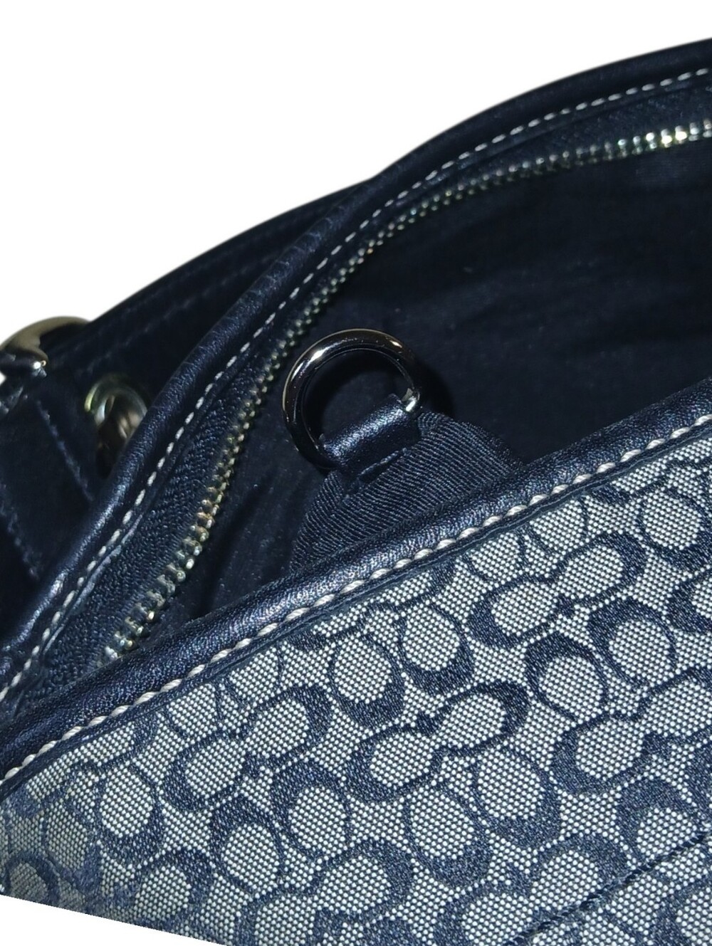 NWOT- Y2k Authentic Coach Soho Hobo Shoulder Bag F10923 - Picture 6 of 10